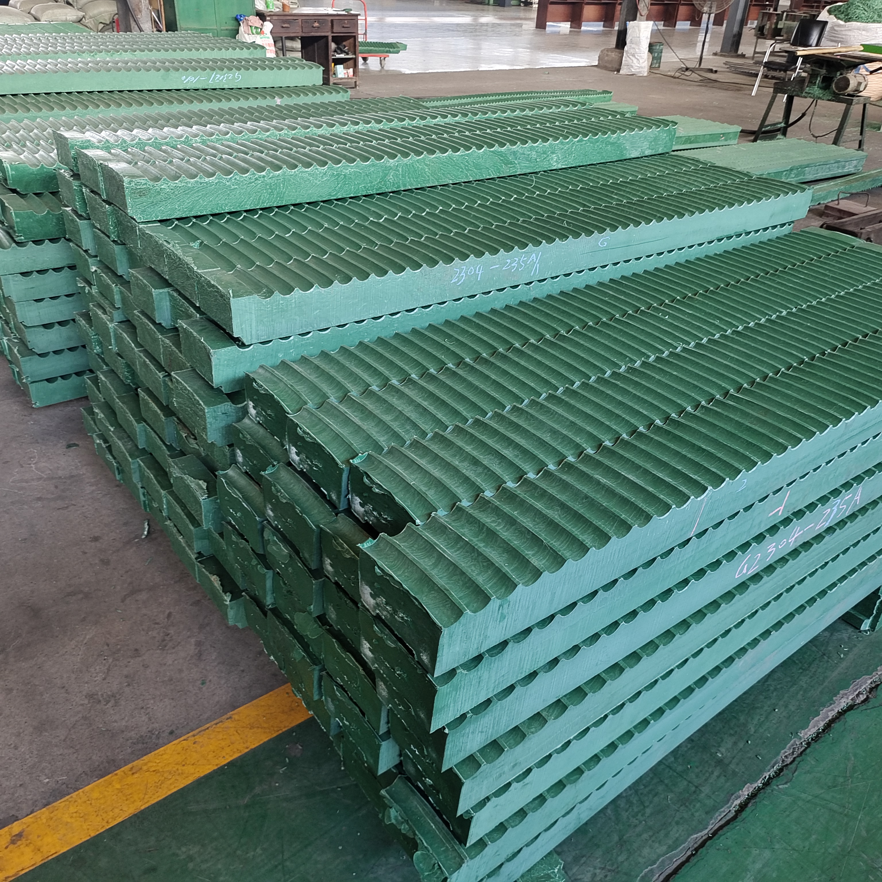 http://www.xinxi114.cn/index.php?r=default/column/index&col=product&page=1&exsort=100016